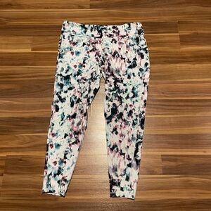 ⭐️TAKE 50% OFF⭐️ Old Navy athletic leggings